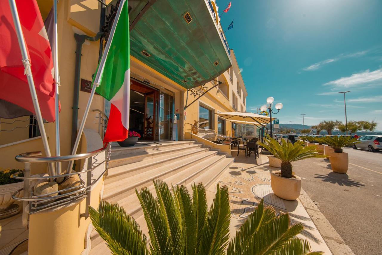 Hotel Riva Del Sole Cefalù Dış mekan fotoğraf