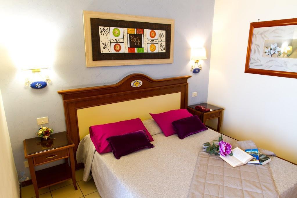 Hotel Riva Del Sole Cefalù Dış mekan fotoğraf